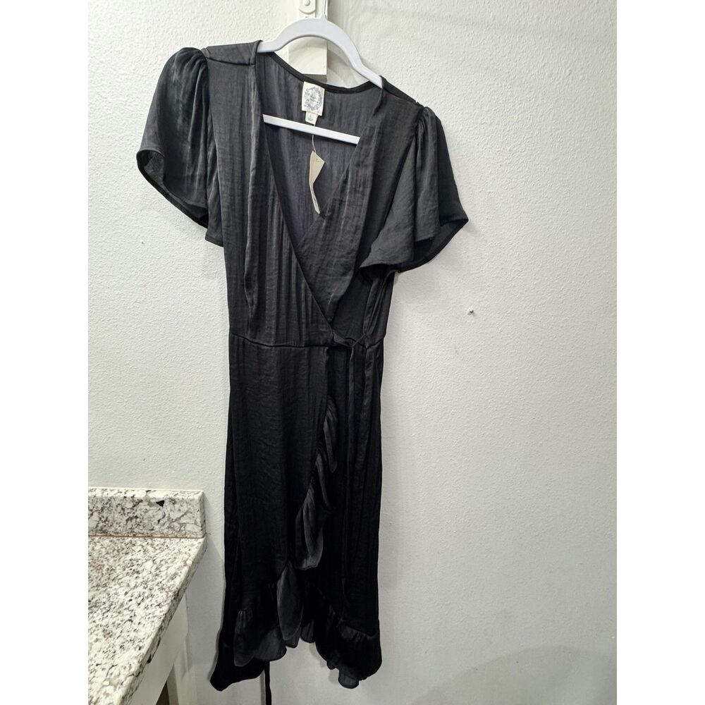 Francesca's Blue Rain Black Satin Wrap Midi Dress Women's Large NWT Ruffle Hem